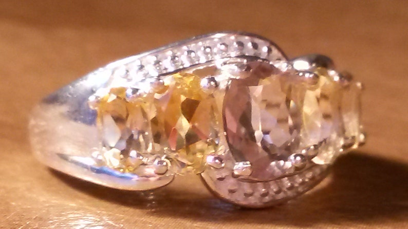 Natural Turkish colour change diaspore and citrine band ring