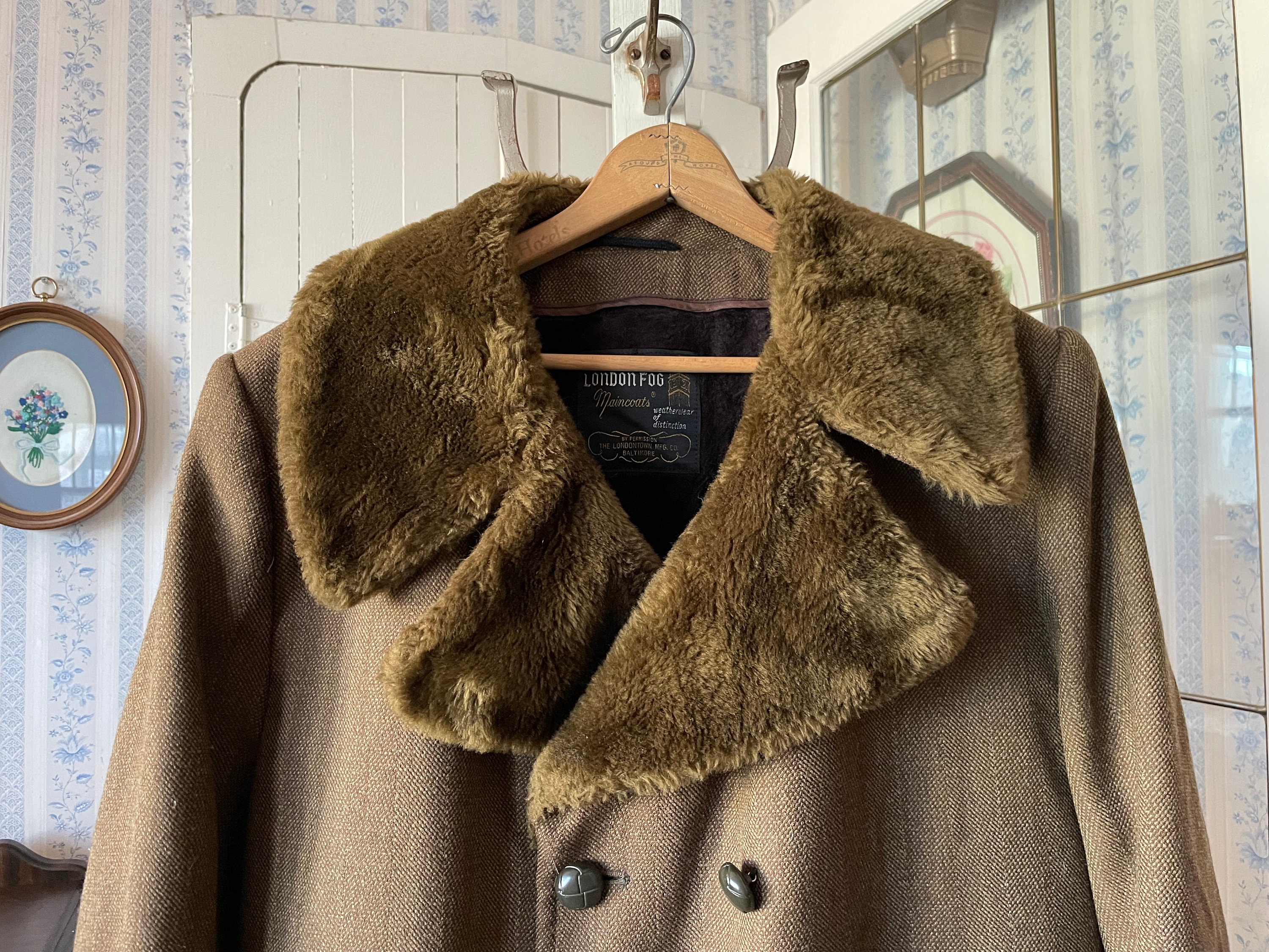 Vintage Brown Coat, Brown Wool Overcoat C405, London Fog Long Coat, Brown Winter Coat, Double Breasted Wool Overcoat With Faux Fur Collar - Etsy Vintage Brown Coat, Brown Wool Overcoat C405, London Fog Long Coat, Brown Winter Coat, Double Breasted Wool Overcoat With Faux Fur Collar - Etsy