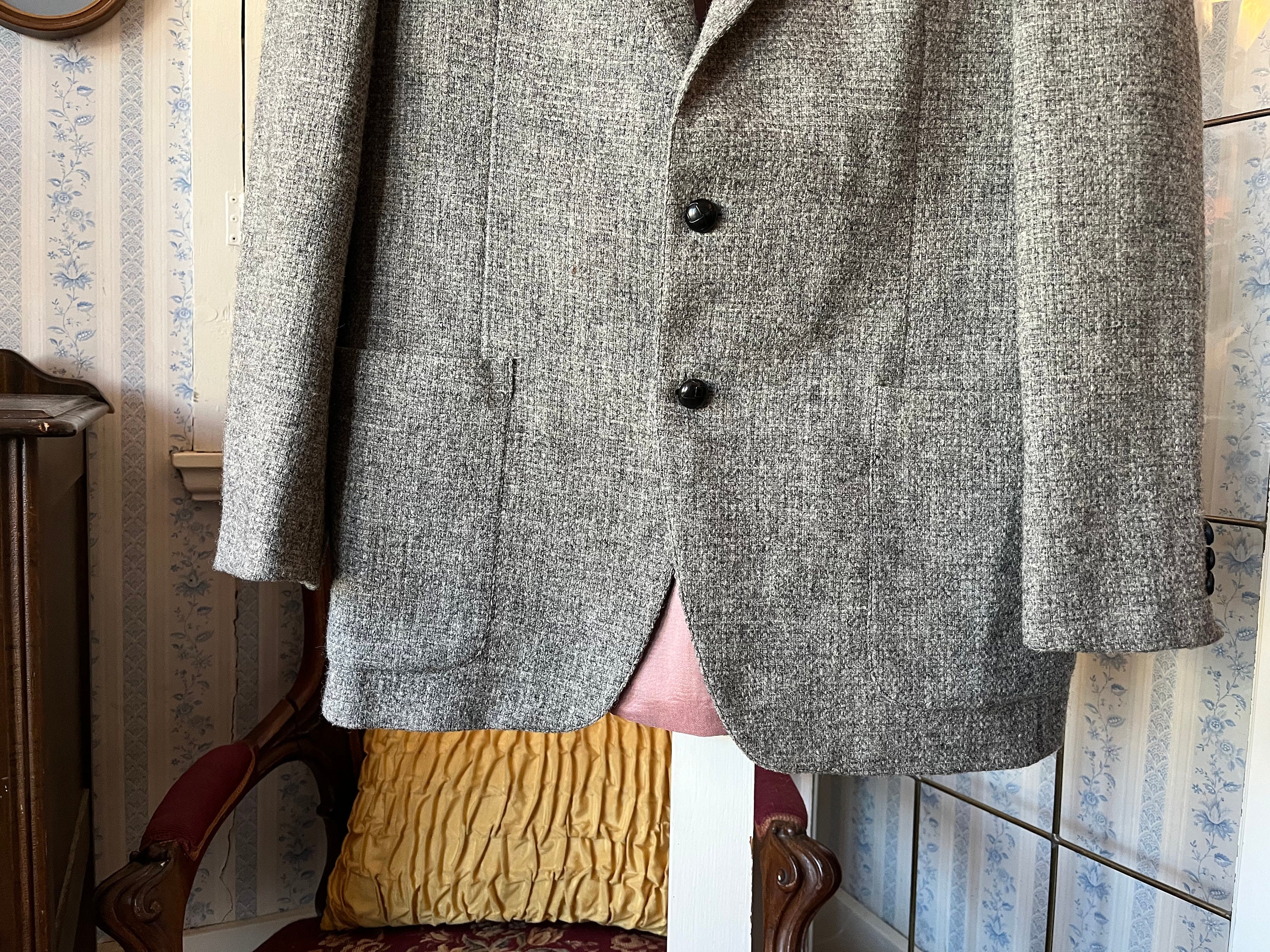 ジャケット・アウター WOOL TWEED JACKET / gray Irish Wool Tweed Classic Fit Jacket - Grey
