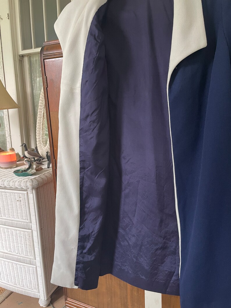 Vintage dress and jacket, two piece outfit, set (B540), navy blue and white jacket and dress image 7