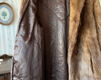 Vintage Brown Fur Coat, Beaver Fur Jacket (C595), Red Brown Beaver