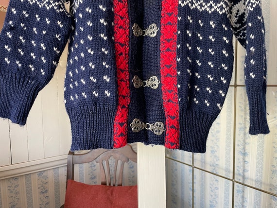 Vintage kids' wool sweater, navy blue and red swe… - image 3