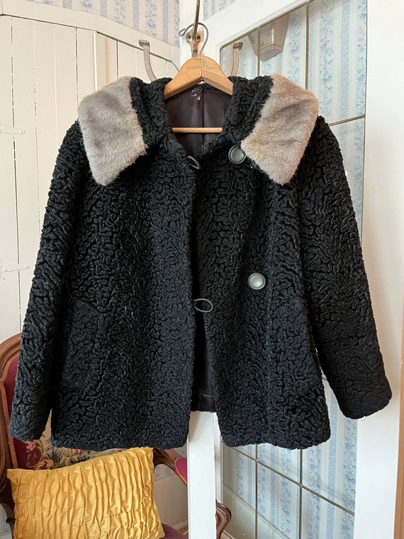 Vintage black faux fur coat, faux Persian lamb ja… - image 10