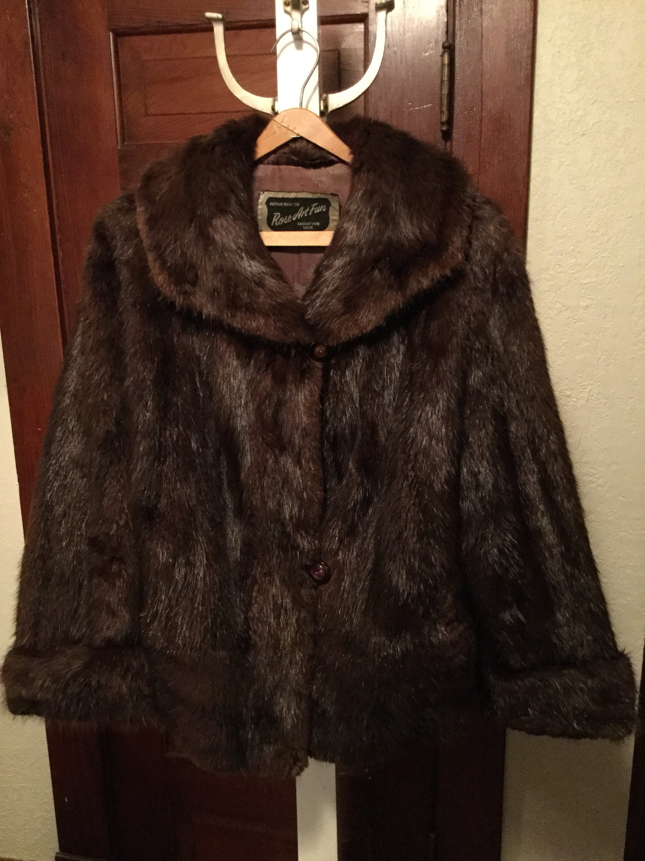 Vintage Dark Glossy Brown Short Beaver Fur Jacket, Coat With