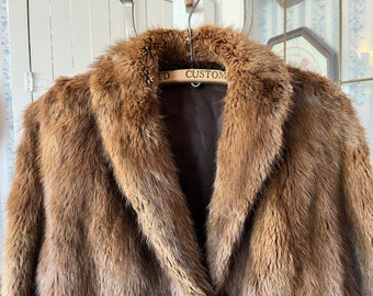 Vintage Brown Fur Coat, Beaver Fur Jacket (C595), Red Brown