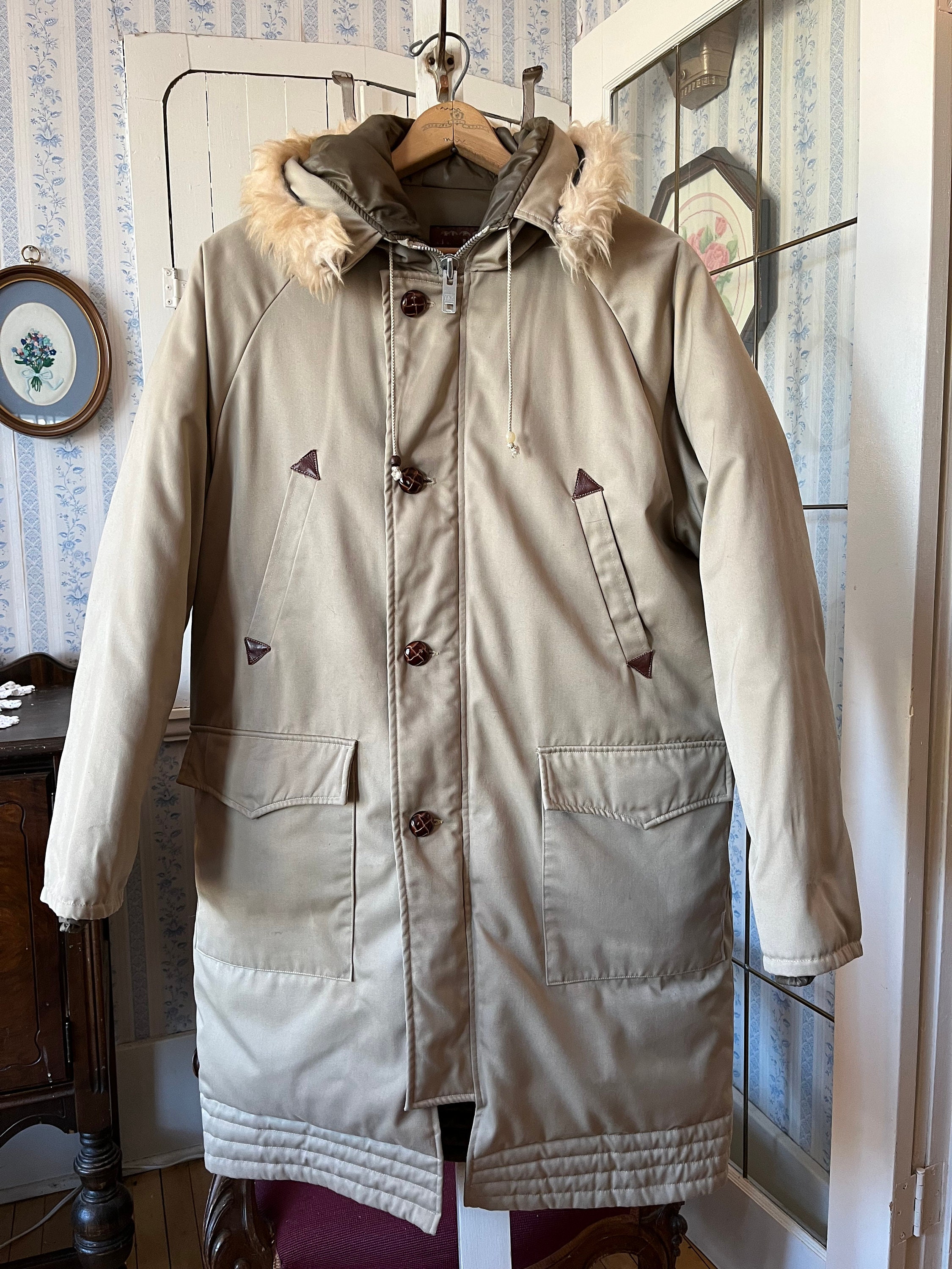 Vintage beige parka beige overcoat C664 beige quilted coat overcoat beige parka with hood warm winter coat