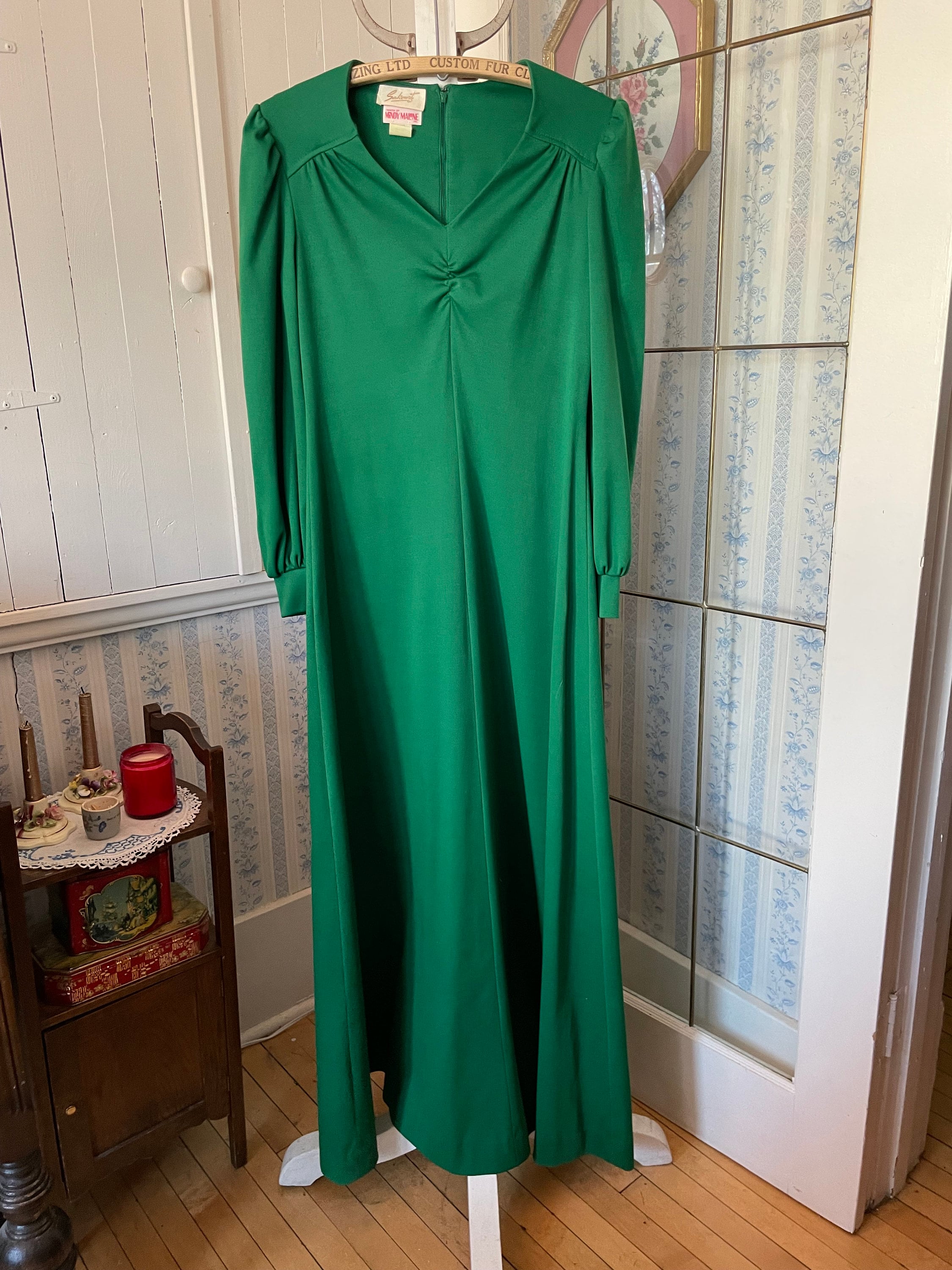 Vintage Green Maxi Dress, Long Green Dress, Gown (B817), Emerald Green Long  Dress, Maxi Dress With Fringed Belt, Scarf - Etsy