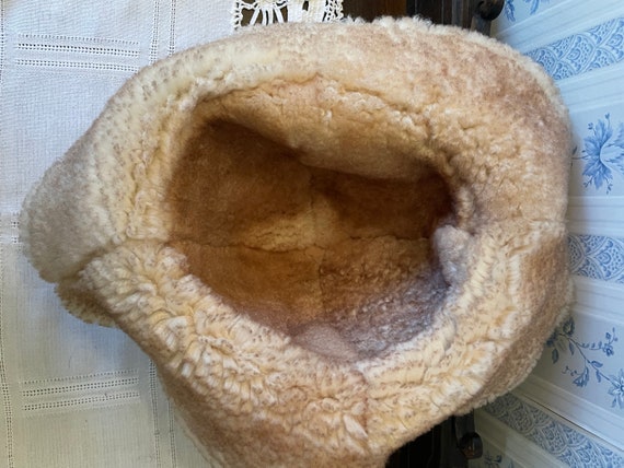 Vintage sheepskin hat, sheepskin winter hat (B660… - image 8