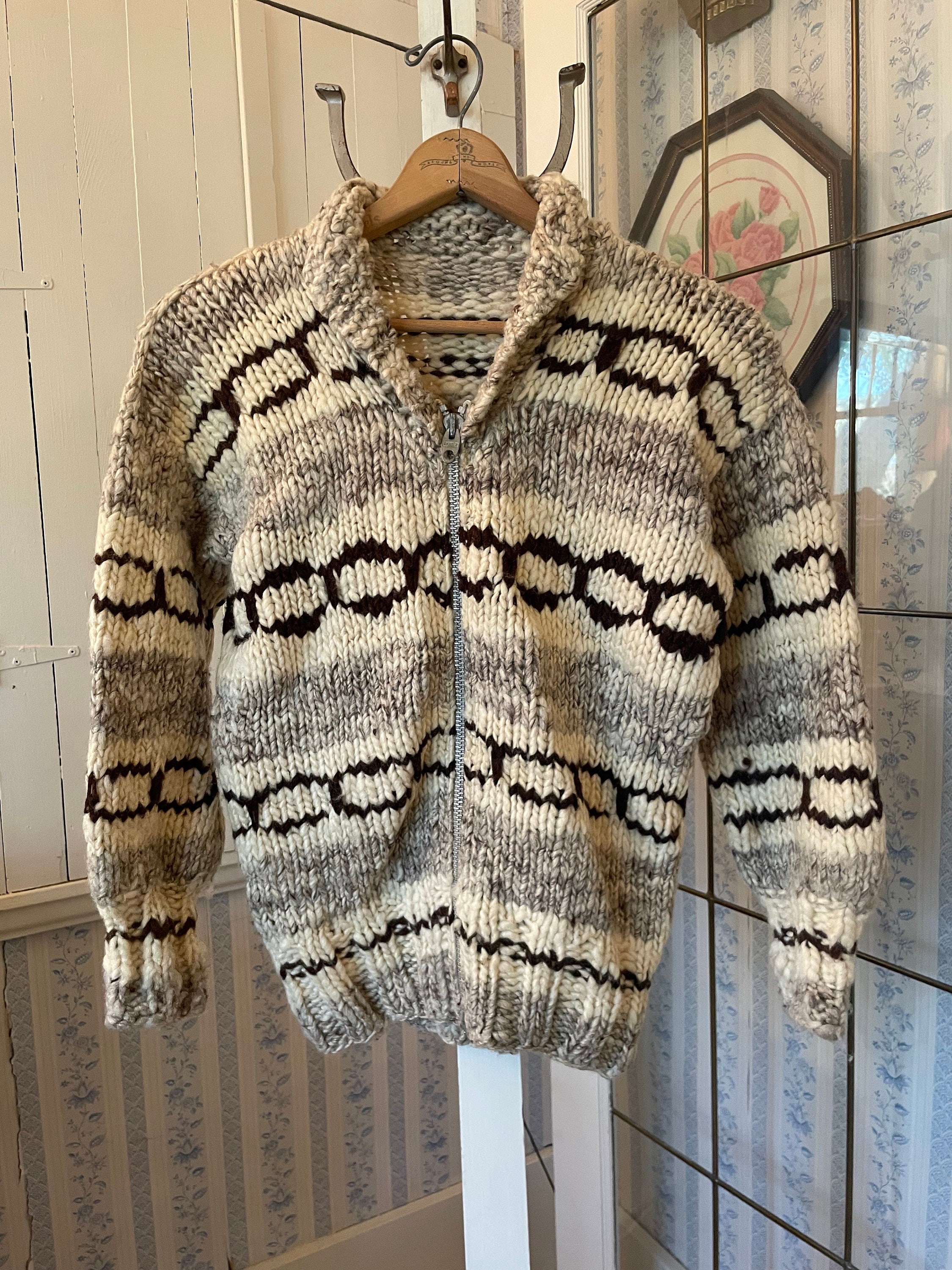 【DISCERNMENT】BONE heavy wool cowichan 1950s Cowichan Skull Sweater – High Class Hillbilly