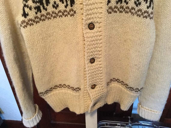 Vintage small Scandinavian ivory knit wool sweate… - image 3