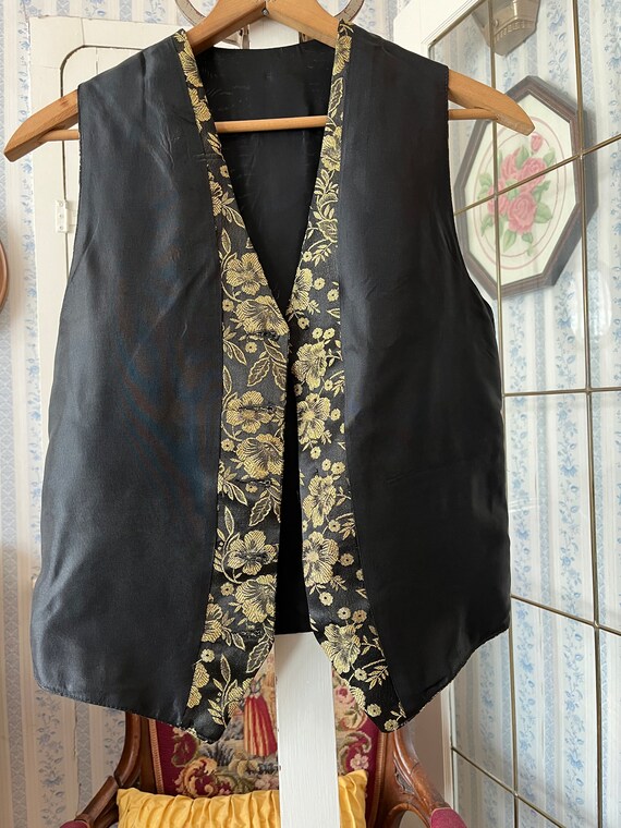 Black and gold waistcoat deals