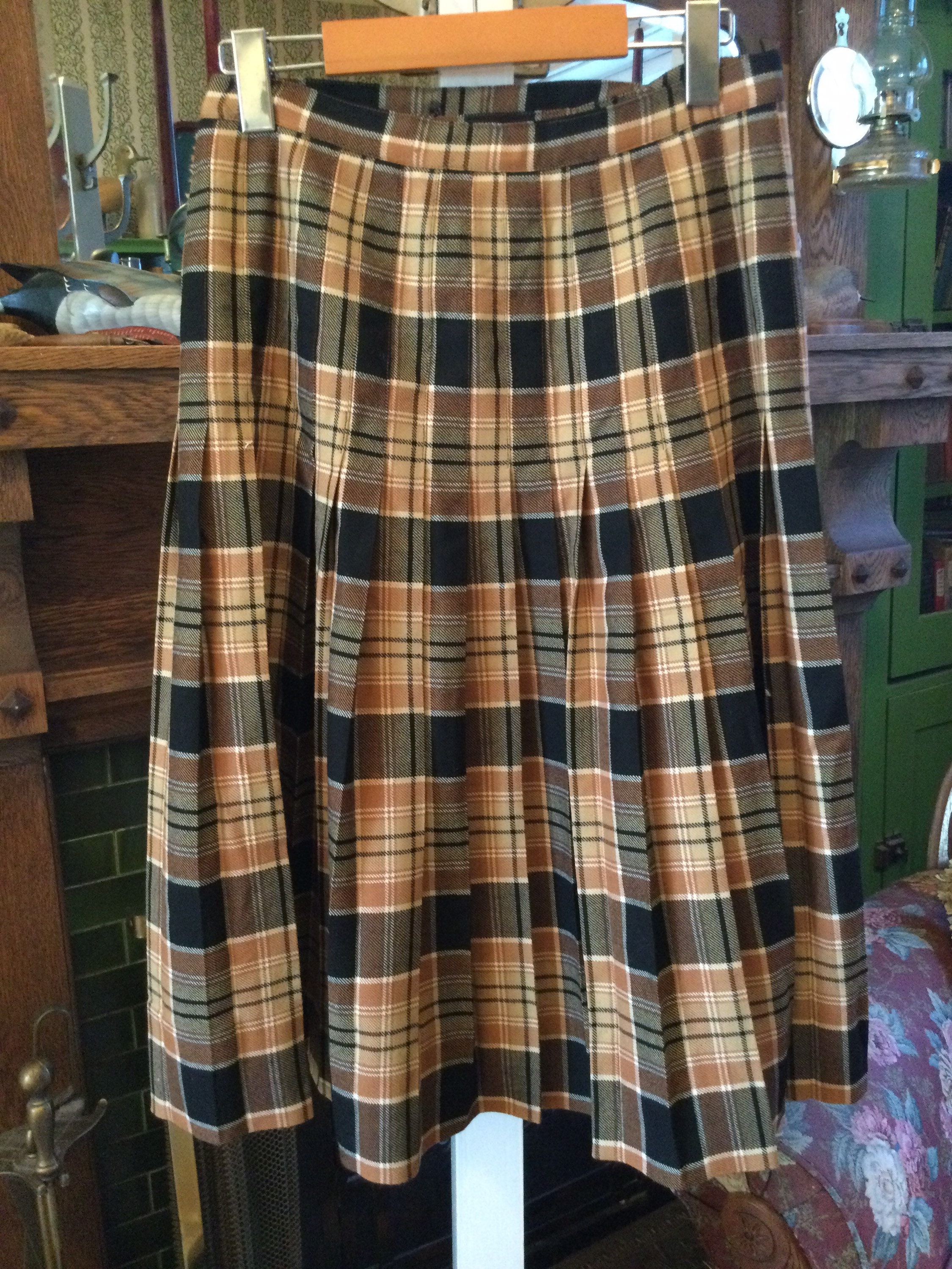 Kilt skirt Beige スカート Beige Kilt Maxi Skirt by Dries Van Noten on Sale