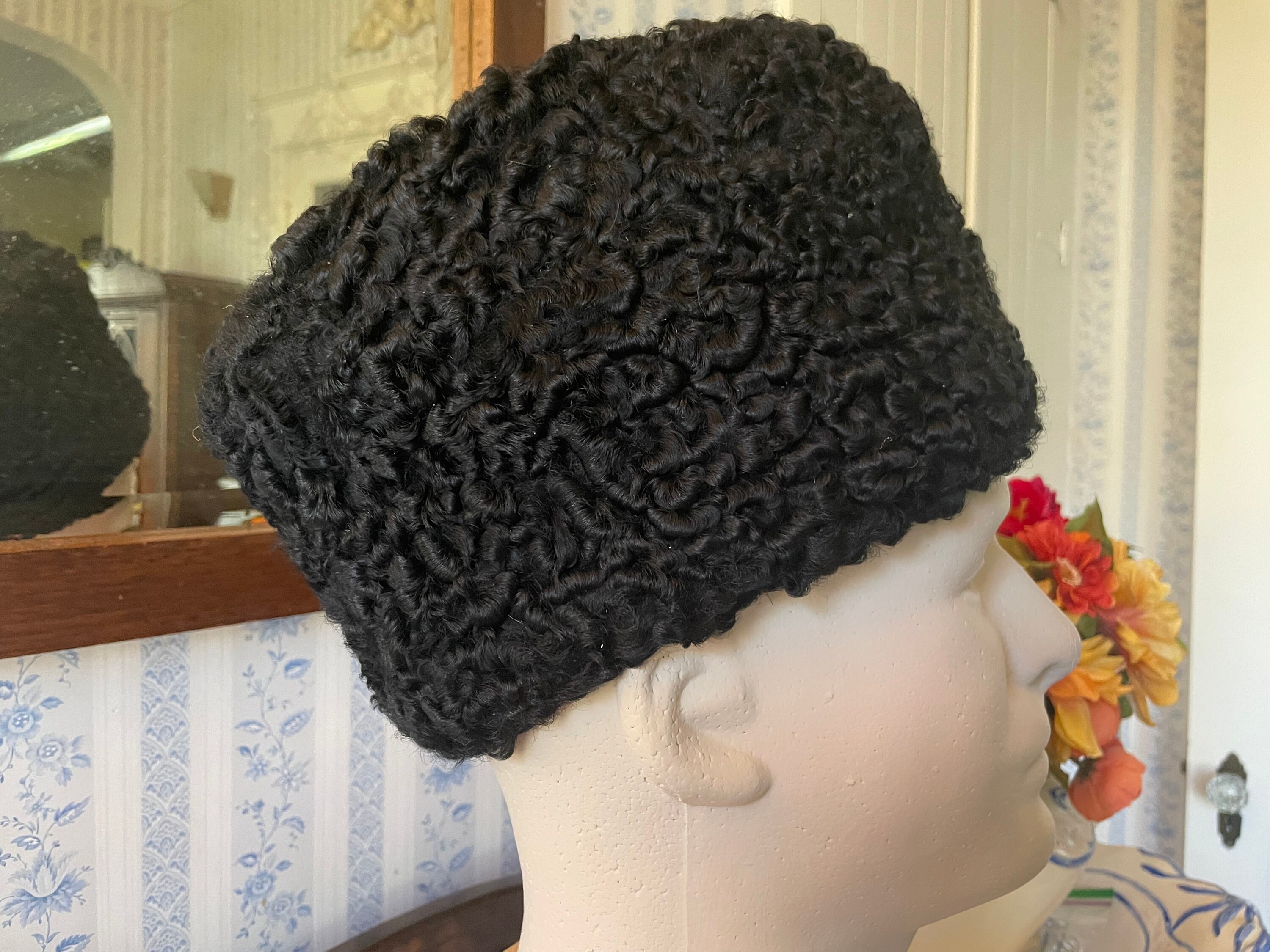 Vintage Winter Hat, Black Fur Hat, Cap (B668), Curly Black