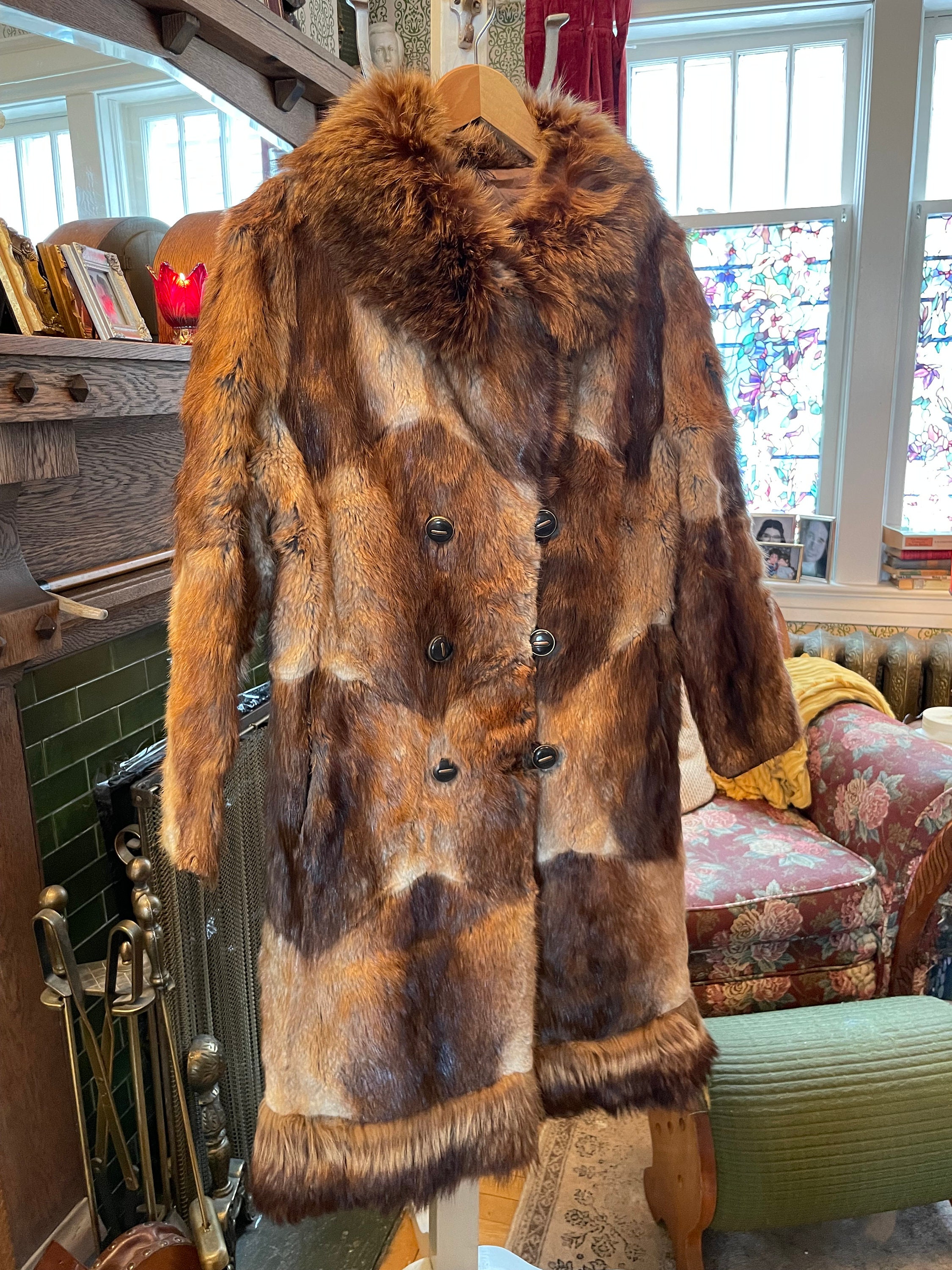 Vintage 1970s Genuine Muskrat Fur Coat (B152) With Patchwork Vintage 1970s Genuine Muskrat Fur Coat (B152) With Patchwork
