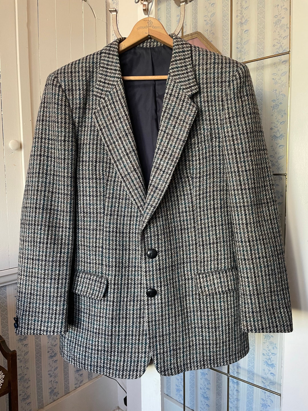 Vintage Tweed Jacket, Harris Tweed Wool Jacket, Sport Coat B780, Brown Black Green Wool Harris Tweed Jacket, Blazer, Sport Coat - Etsy Vintage Tweed Jacket, Harris Tweed Wool Jacket, Sport Coat B780, Brown Black Green Wool Harris Tweed Jacket, Blazer, Sport Coat - Etsy
