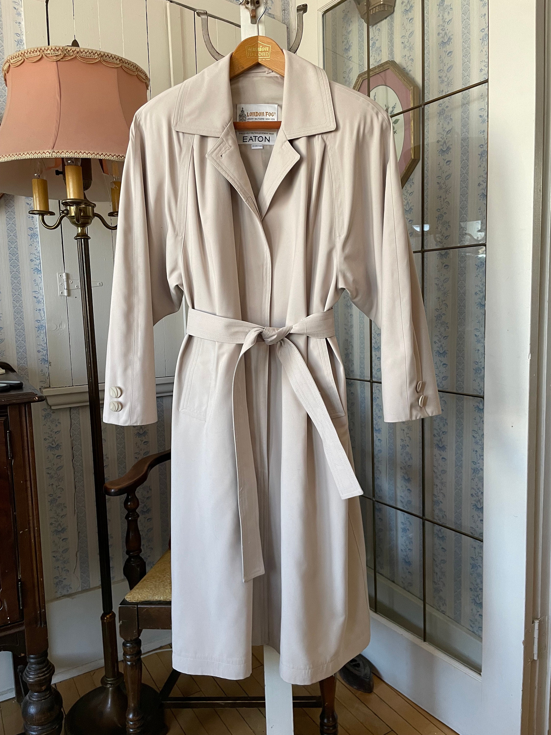 London fog store raincoats petite