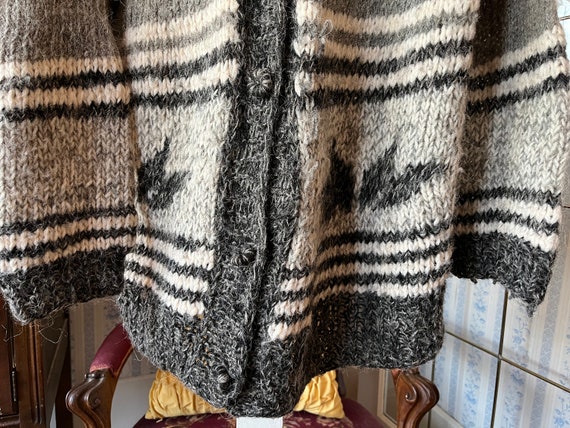 Vintage grey and black wool sweater, long handmad… - image 2