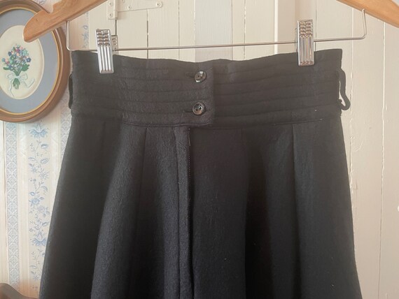 Vintage full black skirt, black wool felt circle … - image 8