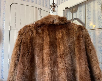 Vintage Brown Fur Coat, Beaver Fur Jacket (C595), Red Brown Beaver