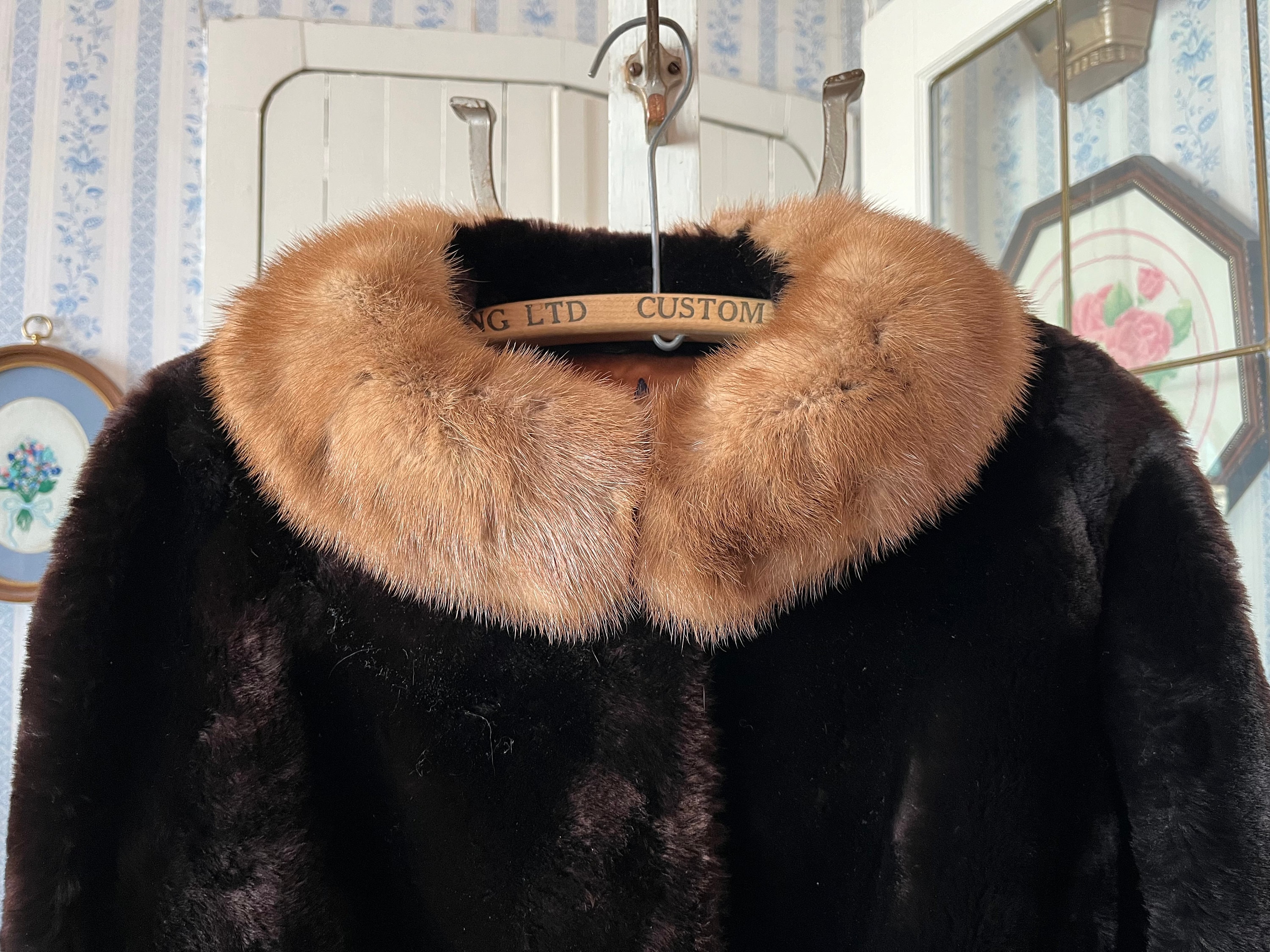 Vintage Brown Fur Coat, Dark Brown Dyed Lamb Coat (C501), Dark