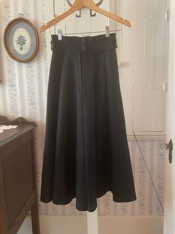 Vintage full black skirt, black wool felt circle … - image 7