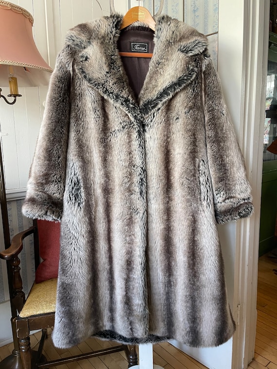 Vintage Faux Fur Coat Brown and Beige Winter Coat B952 Beige and