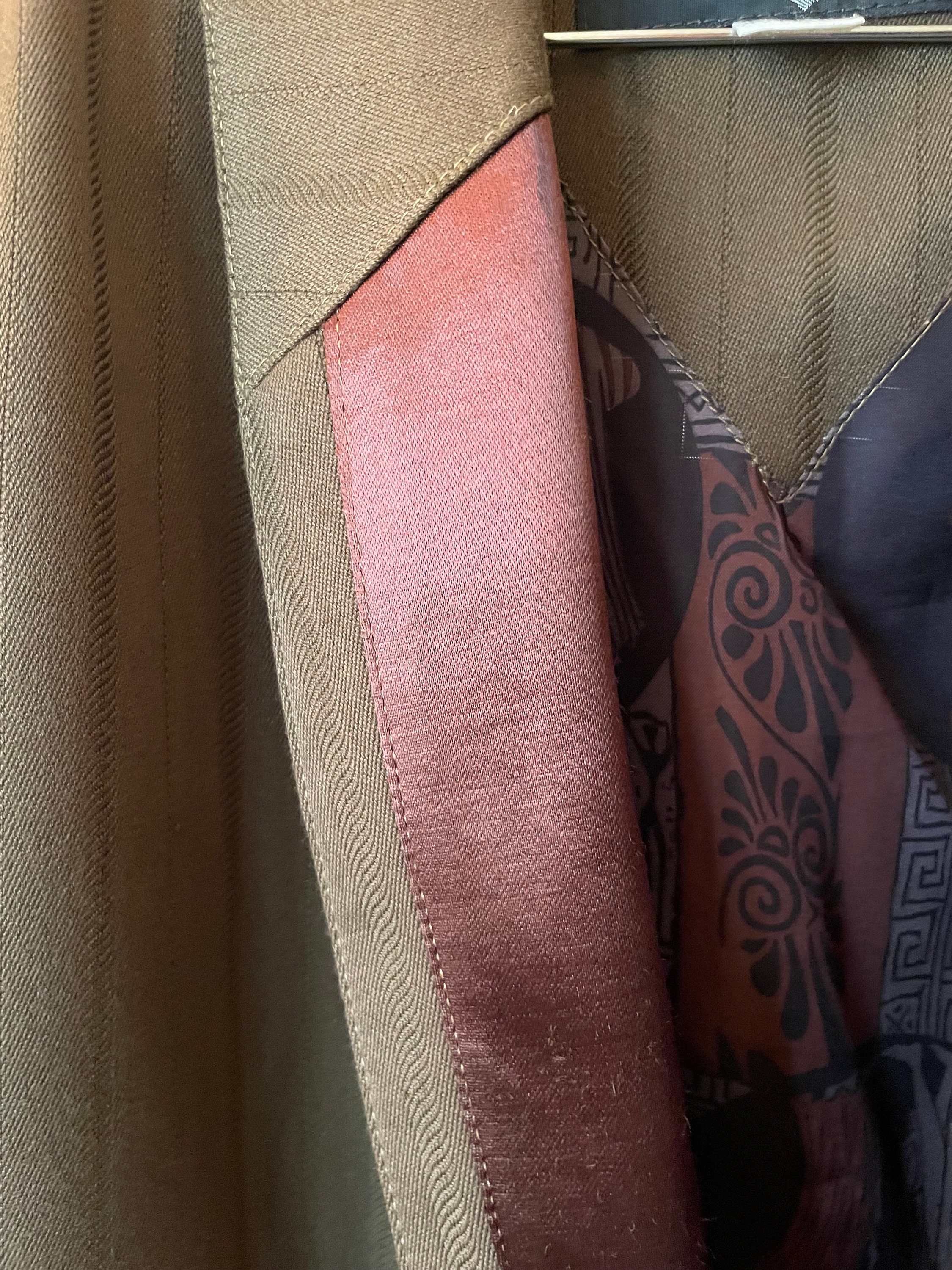 Cropped Jacket in Brown