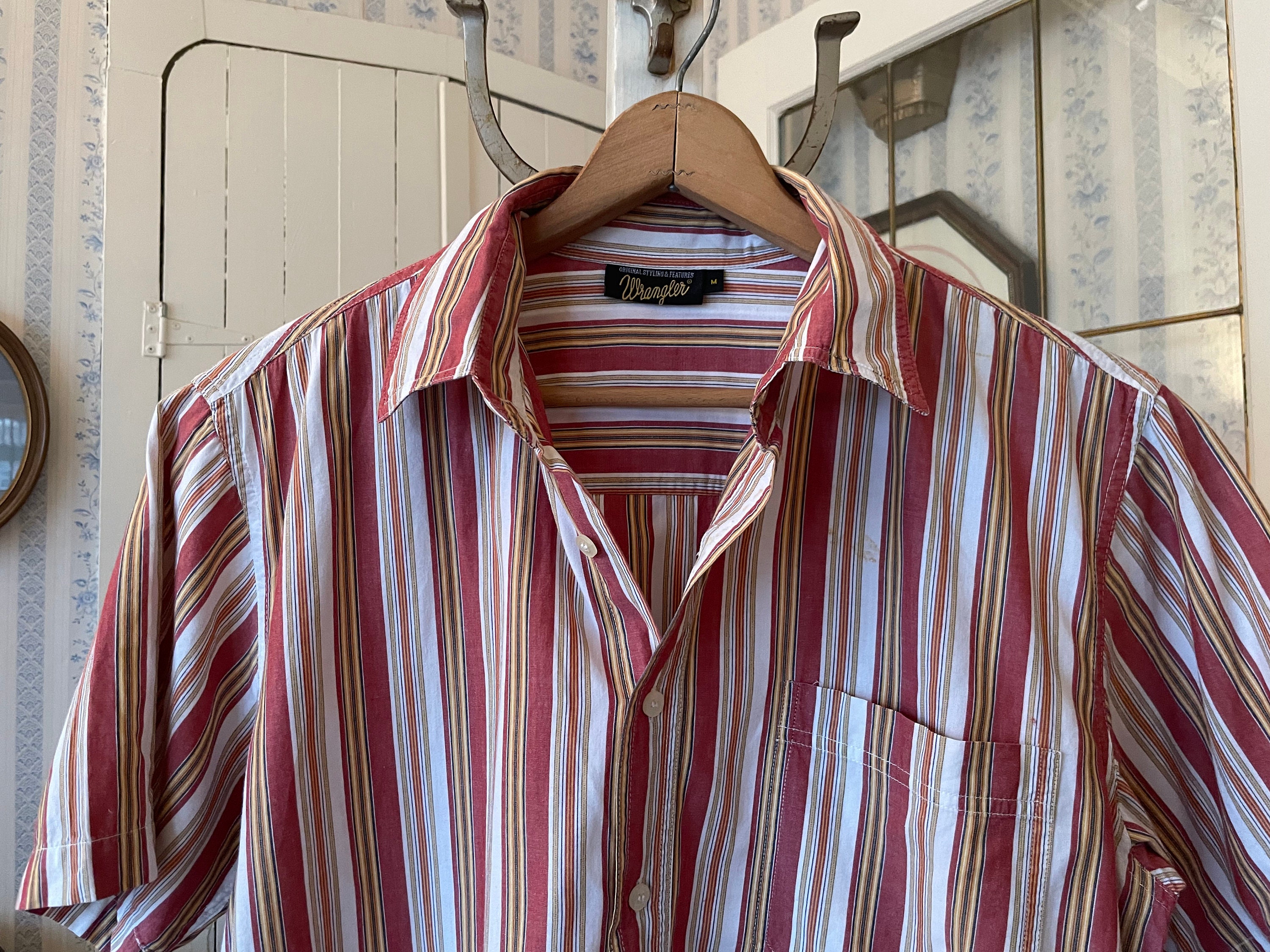 Vintage Red Striped Shirt, Red and White Striped Button Down, Top (C369),  Wrangler Short Sleeved Shirt, Striped Top, Button Down Shirt - Etsy