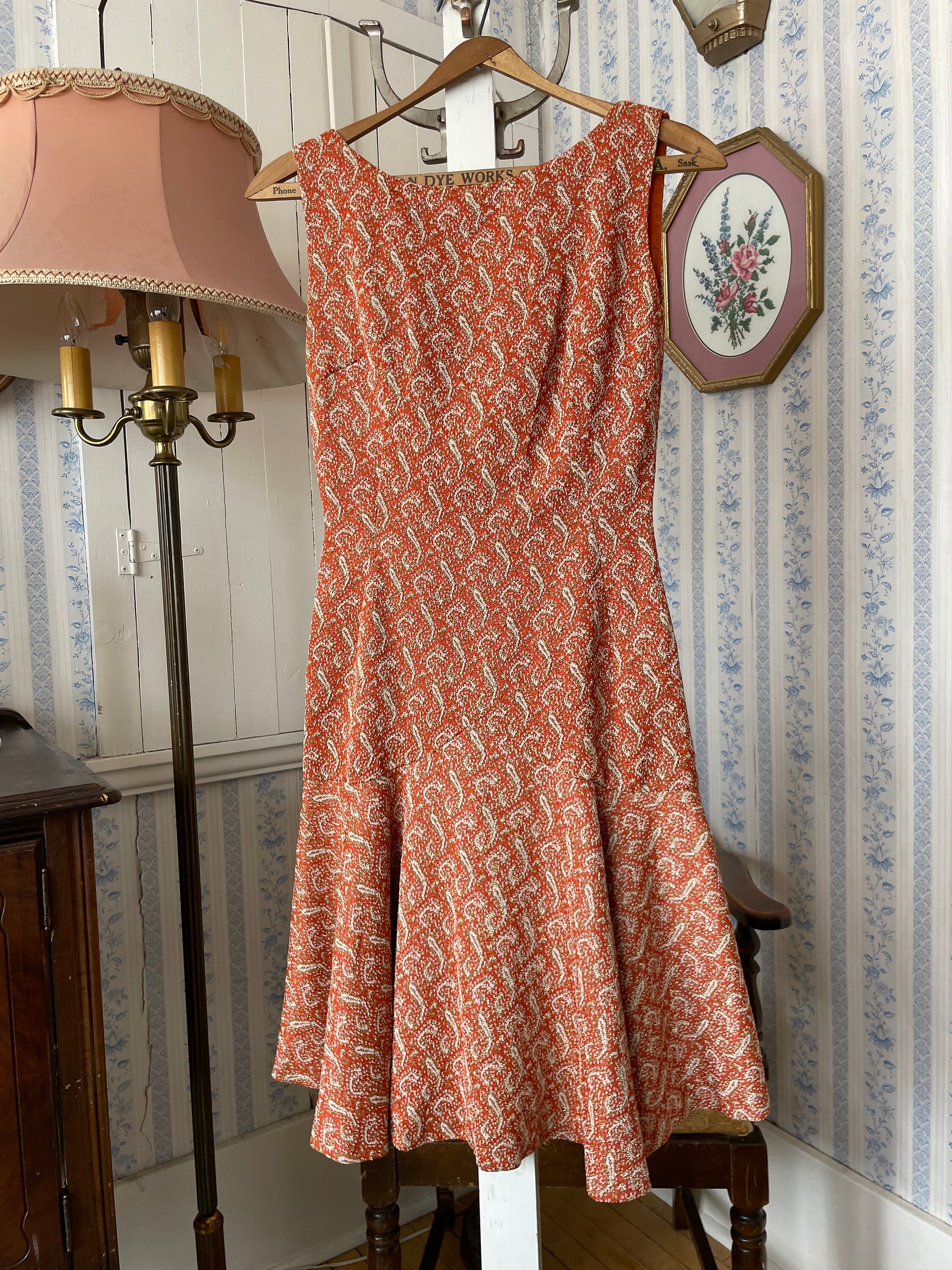 Vintage Orange Dress, Orange Sleeveless Dress (C012), Orange and Ivory Paisley Dress, Fitted Sleeveless Dress With Metallic Gold Accents - Etsy Vintage Orange Dress, Orange Sleeveless Dress (C012), Orange and Ivory Paisley Dress, Fitted Sleeveless Dress With Metallic Gold Accents - Etsy