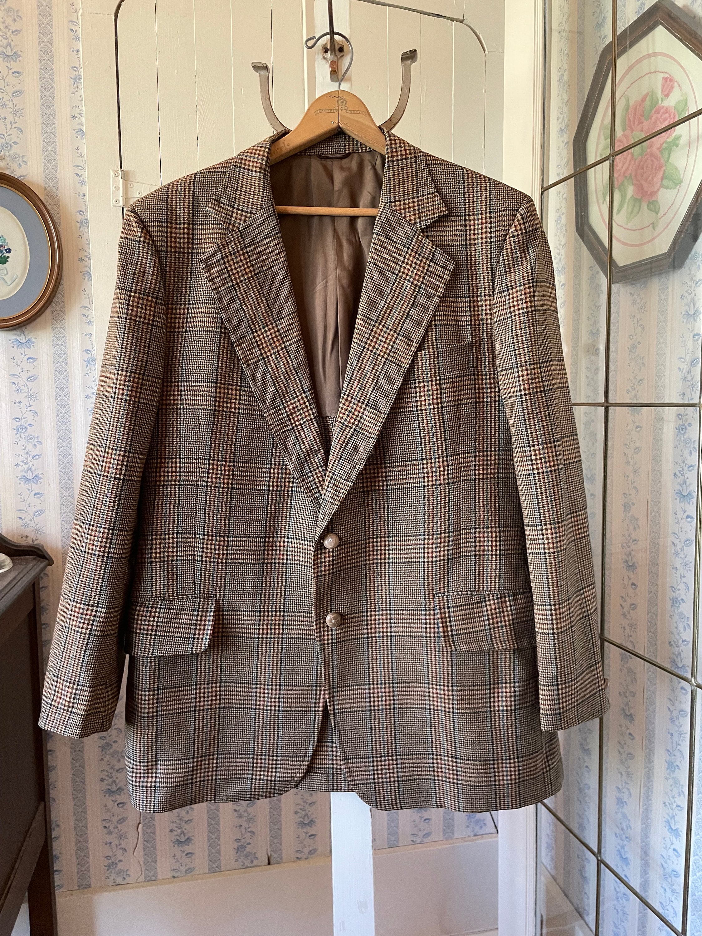 Vintage Brown Sport Coat / Brown Plaid Blazer / (C245) / Brown