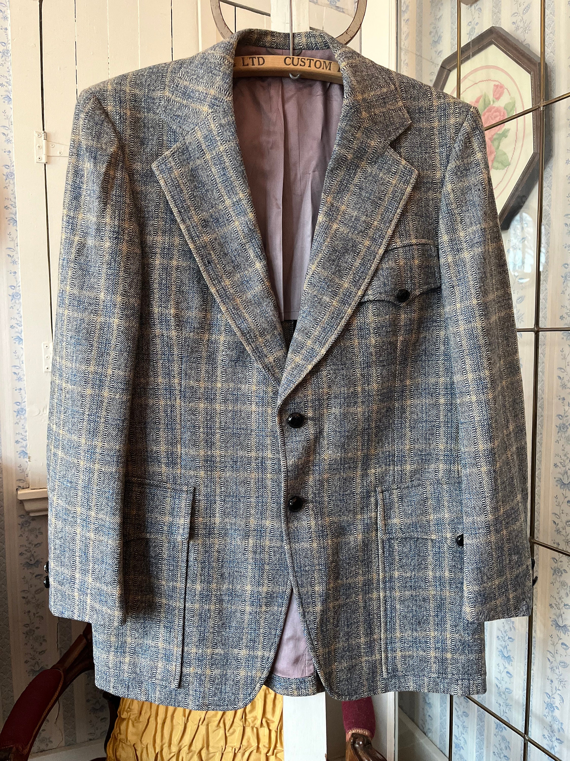 Blue and gold blazer hotsell