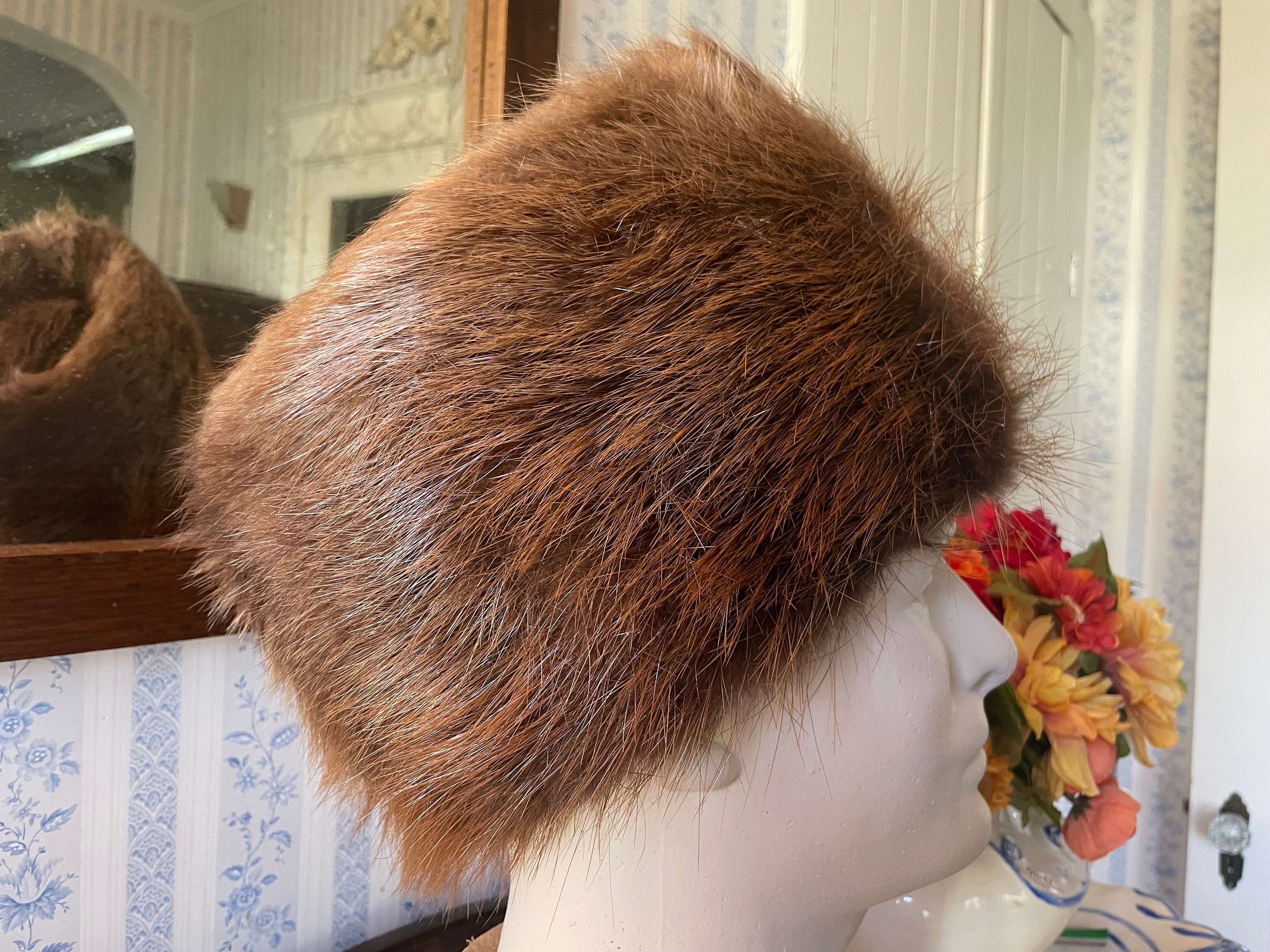 Vintage Fur Hat, Brown Fur Winter Hat, Cap (B670), Gold  display picture 3