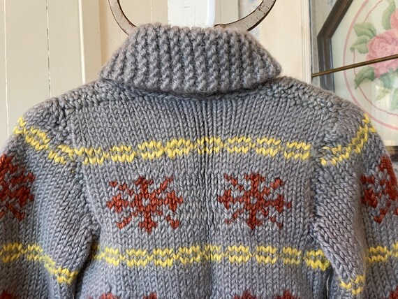 Vintage kids' wool sweater / handmade Cowichan st… - image 6