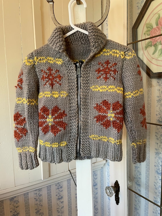 Vintage kids' wool sweater / handmade Cowichan st… - image 1