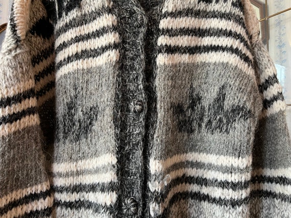 Vintage grey and black wool sweater, long handmad… - image 5