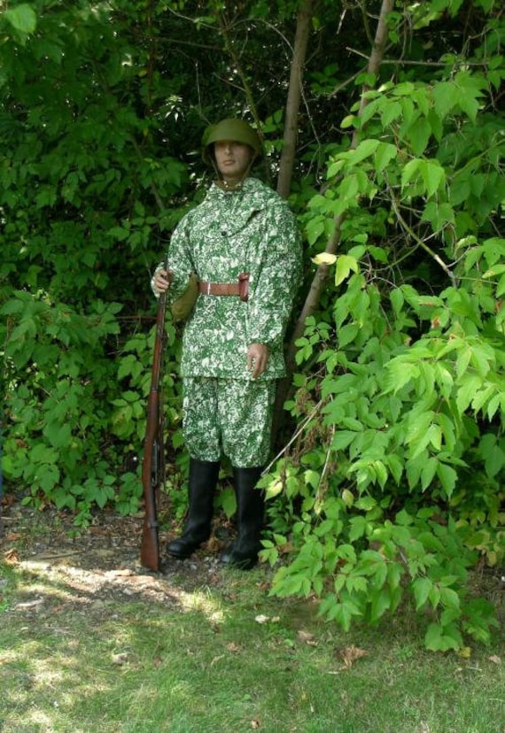 Reproduction Soviet WW2 2pc Leaf Pattern Spring / Summer Reproduction Soviet WW2 2pc Leaf Pattern Spring / Summer