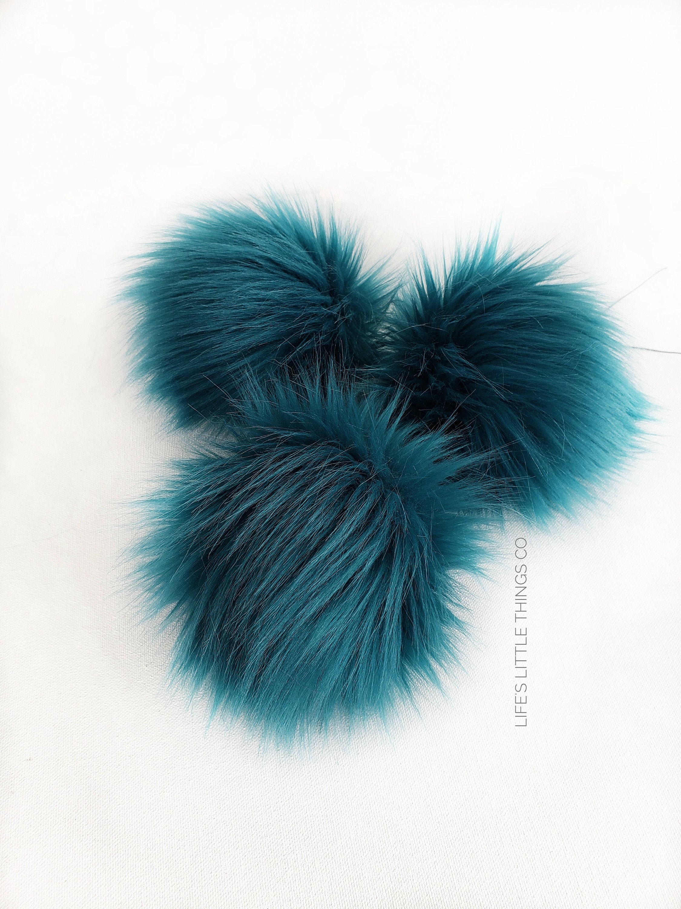 GOWA Pom Poms for Hats Bulk Pom Poms Faux Fur Pom Pom Balls for Hats Pompoms for Hats