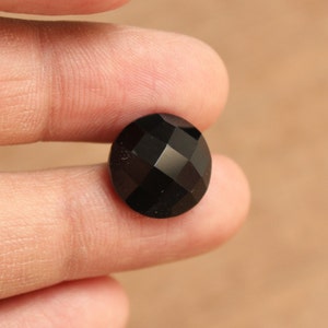 8-18 mm Faceted Black Onyx Round shape all sizes available (8-18 mm) gemstone supplies for jewelry, smaller sizes on request.