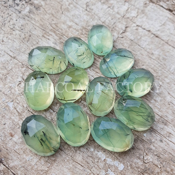 Rutilgrüner Prehnit, Rosenschliff Cabochon, Natürlicher ovaler kalibrierter Cabochon, benutzerdefinierte Größen erhältlich, kalibrierte Größen für handgefertigten Schmuck