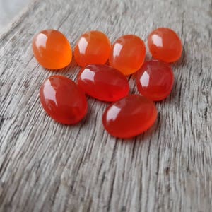 Carnelian, natural oval shape, flat back cabochon, Calibrated carnelian oval gemstone, sizes from 6x4 mm to 30x20 mm gemstones