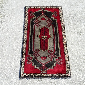 Small Mini Turkish Carpet Rug,1,7&quot;x3,1&quot; Feet 49x95 Cm Decorative Doble Knott Woven Anatolian Carpet Rug,Vintage Carpet Rug,Carpet Yastık.