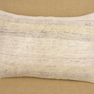 Minimalist Decor Hemp Kilim Pillow,24'x16' inch Lumbar Pillow Cover,Turkish Hemp Kilim Pillow,Handmade Hemp Pillow Cover,Organic Hemp Pillow