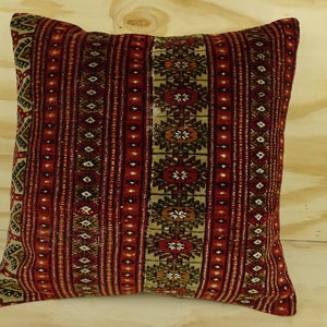 Vintage Oushak Carpet Pillow Cover (20&quot;x20&quot;)