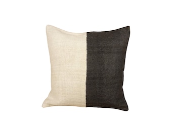 Vintage Hemp Pillow Cover / Ivory and Black 20x20 Inch / Scandinavian Armchair Decor