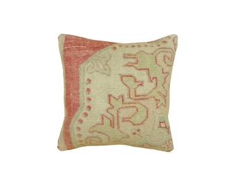 Vintage Turkish Rug Pillow Cover / Light Khaki 20x20 Inch / Organic Textured Interior