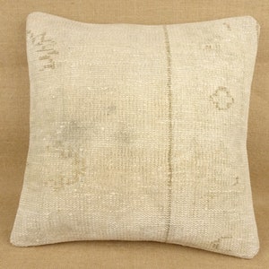 Oushak Rug Pillow Cover: 20x20 Bohemian Carpet Cushion