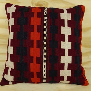 Handmade Turkish Kilim Pillow Cover: Ethnick Living Room Decor (20x20 inch)