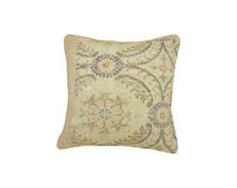 Vintage Turkish Rug Pillow Cover / Light Khaki 20x20 Inch / Minimalist Bed Styling