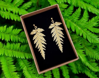 Real fern leaf earrings gold made from brass, Nature-inspired jewelry, Botanical beauty Gifts for Her, Artistic jewelry inspired by plants