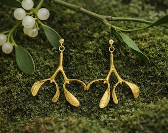 Mistletoe sprig earrings Gold tone, Mistletoe branch brass jewelry, Flora earrings, Forest twig jewelry, Woodland Branch Earrings